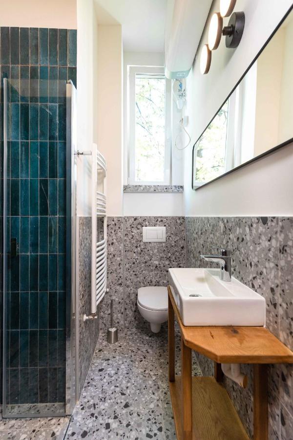 Modern Apartment French Balkony Budapeşte Dış mekan fotoğraf