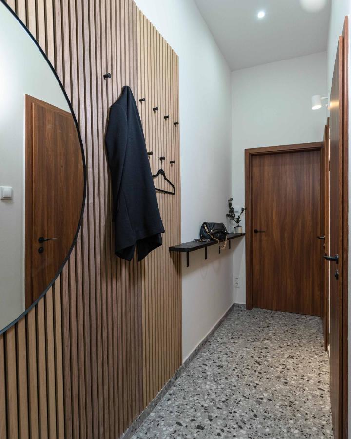 Modern Apartment French Balkony Budapeşte Dış mekan fotoğraf