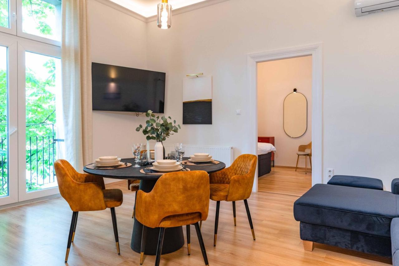 Modern Apartment French Balkony Budapeşte Dış mekan fotoğraf