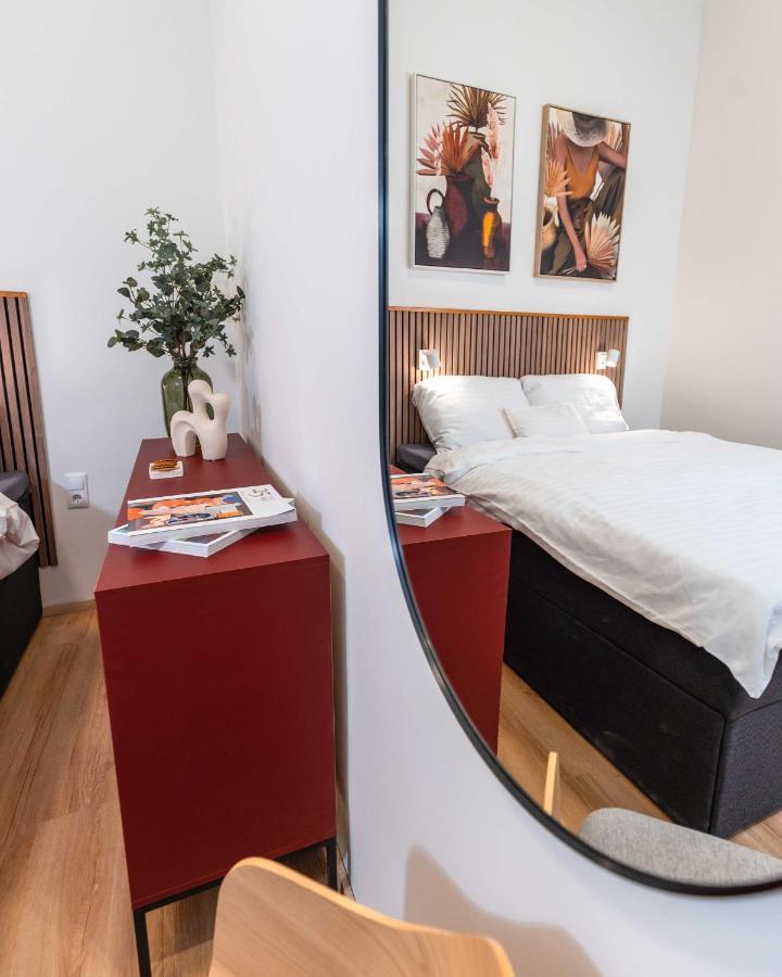 Modern Apartment French Balkony Budapeşte Dış mekan fotoğraf